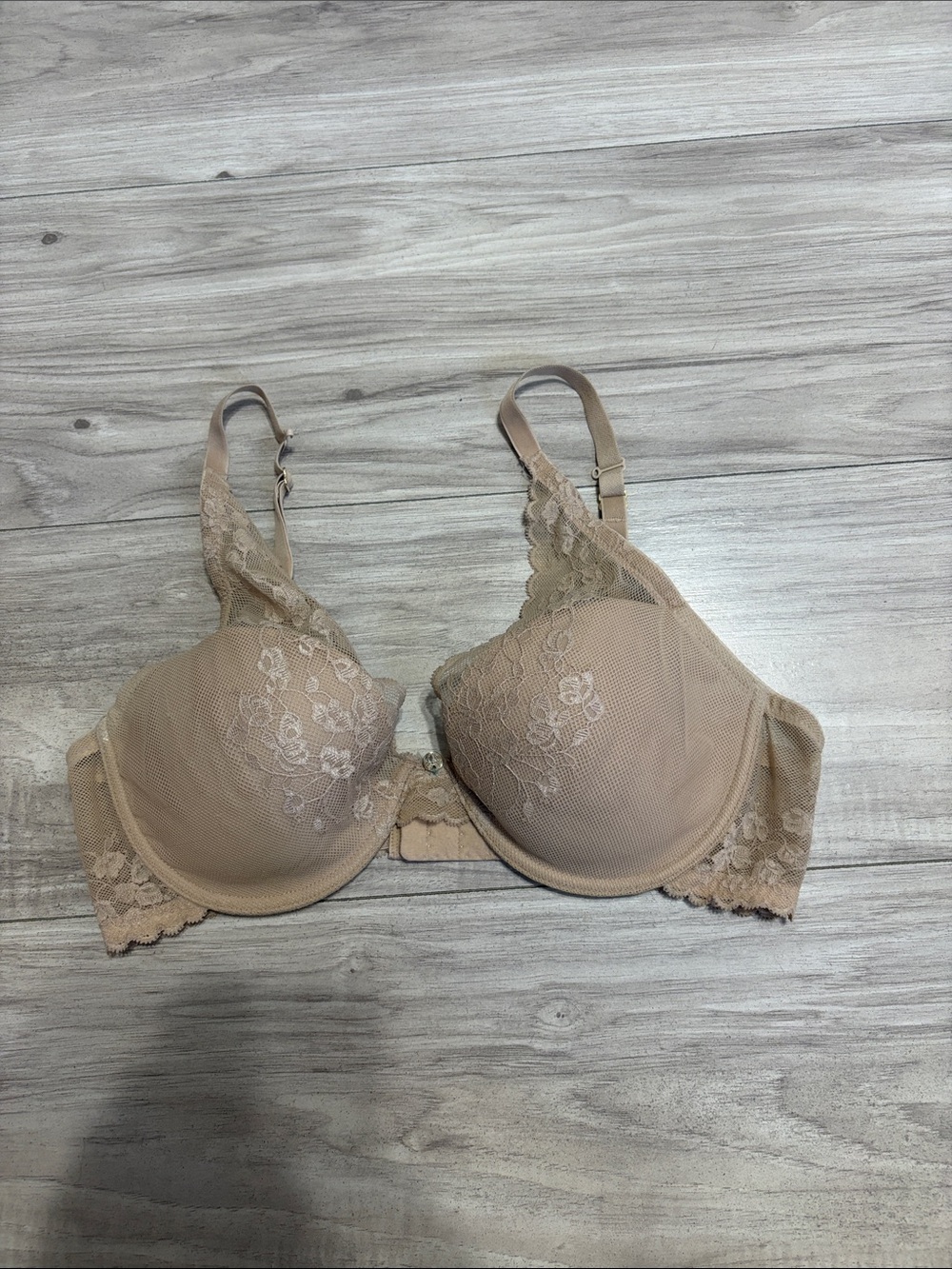 Natori Beige Lace Underwire Bra